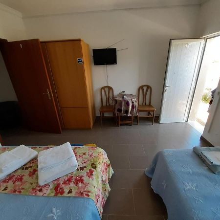 Alojamento Rita Mértola Exterior photo